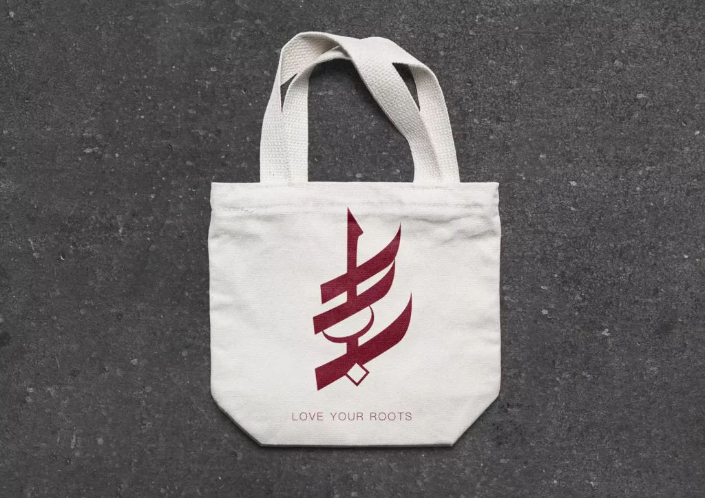 Tote bag